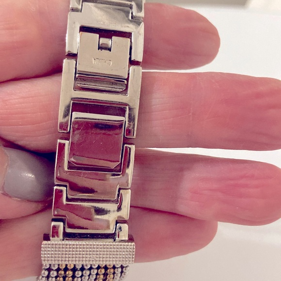 Chico’s Women Kerrianne Watch Mixed Metal Band - Picture 5 of 7